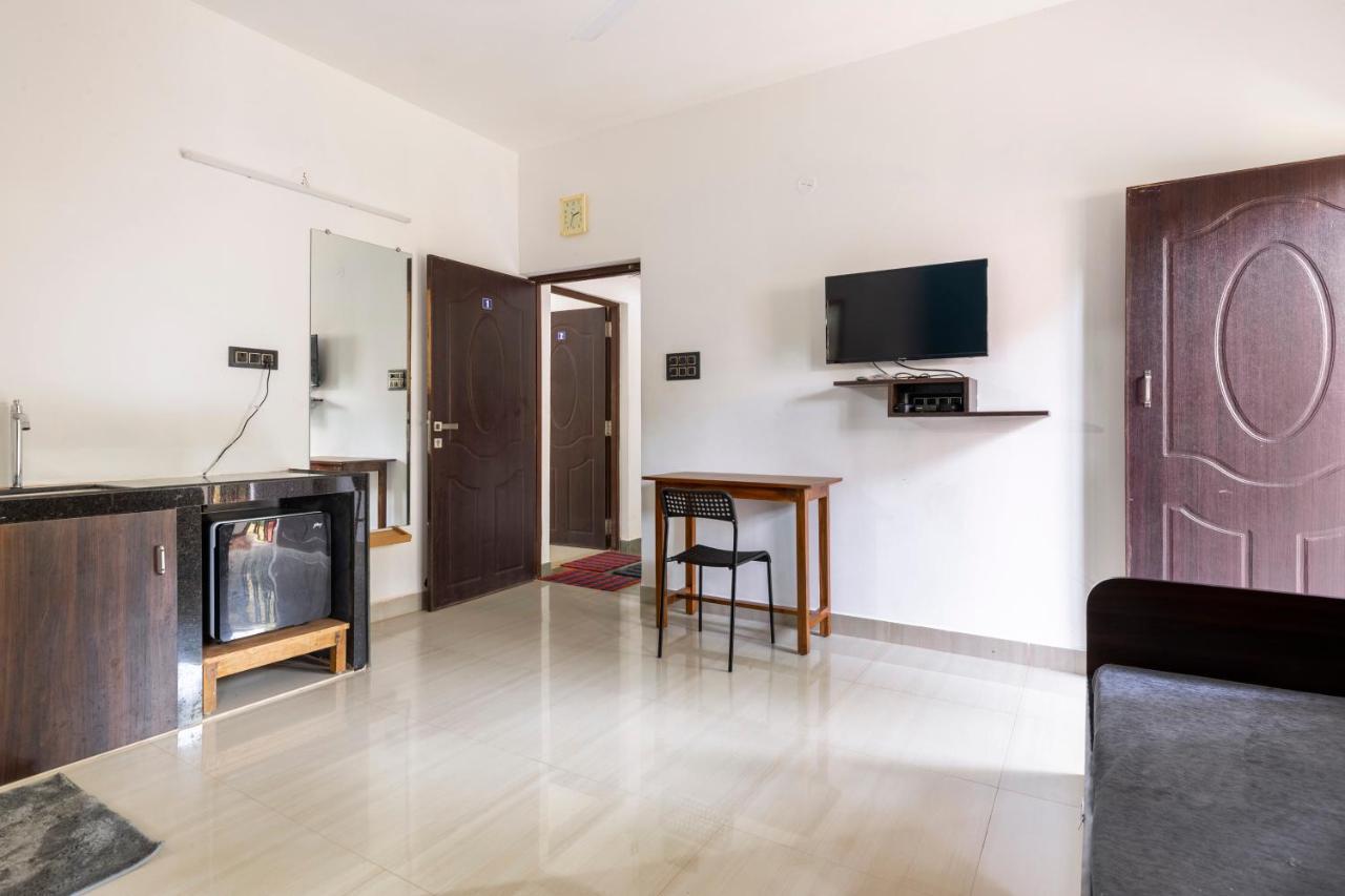 Casa De Mor Room With Pool อันจูนา ภายนอก รูปภาพ